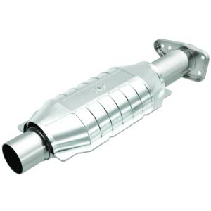 MagnaFlow Exhaust Products - MagnaFlow Exhaust Products Standard Grade Direct-Fit Catalytic Converter 23419 - Image 1