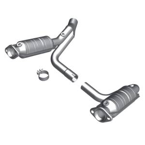 MagnaFlow Exhaust Products - MagnaFlow Exhaust Products OEM Grade Direct-Fit Catalytic Converter 49463 - Image 1