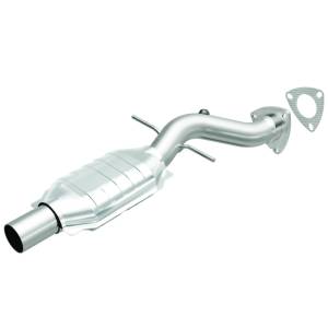 MagnaFlow Exhaust Products - MagnaFlow Exhaust Products Standard Grade Direct-Fit Catalytic Converter 23416 - Image 1