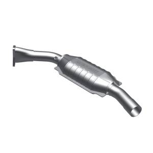 MagnaFlow Exhaust Products - MagnaFlow Exhaust Products Standard Grade Direct-Fit Catalytic Converter 23825 - Image 2