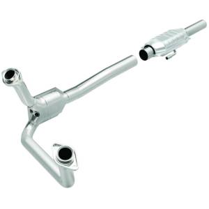 MagnaFlow Exhaust Products - MagnaFlow Exhaust Products California Direct-Fit Catalytic Converter 334307
