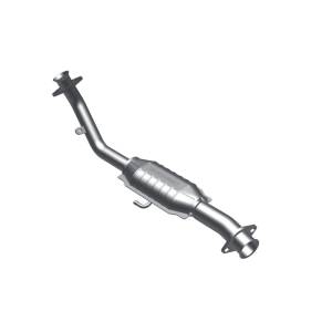 MagnaFlow Exhaust Products - MagnaFlow Exhaust Products Standard Grade Direct-Fit Catalytic Converter 23373 - Image 1
