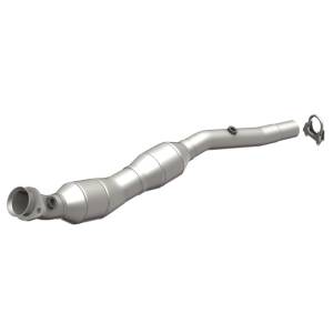 MagnaFlow Exhaust Products - MagnaFlow Exhaust Products OEM Grade Direct-Fit Catalytic Converter 49722 - Image 1