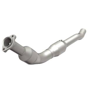MagnaFlow Exhaust Products OEM Grade Direct-Fit Catalytic Converter 49718