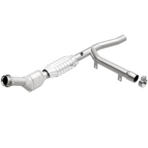 MagnaFlow Exhaust Products California Direct-Fit Catalytic Converter 447132