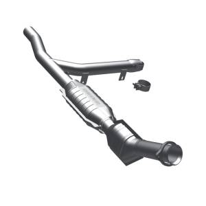 MagnaFlow Exhaust Products - MagnaFlow Exhaust Products California Direct-Fit Catalytic Converter 447132 - Image 2