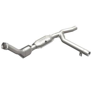 MagnaFlow Exhaust Products - MagnaFlow Exhaust Products HM Grade Direct-Fit Catalytic Converter 93153 - Image 1