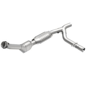 MagnaFlow Exhaust Products California Direct-Fit Catalytic Converter 447116