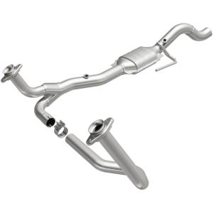 MagnaFlow Exhaust Products - MagnaFlow Exhaust Products OEM Grade Direct-Fit Catalytic Converter 49111 - Image 3