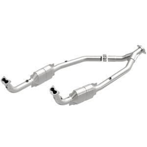MagnaFlow Exhaust Products - MagnaFlow Exhaust Products OEM Grade Direct-Fit Catalytic Converter 49720 - Image 2