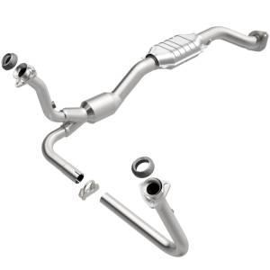 MagnaFlow Exhaust Products OEM Grade Direct-Fit Catalytic Converter 49897