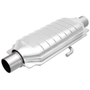 MagnaFlow Exhaust Products - MagnaFlow Exhaust Products Standard Grade Universal Catalytic Converter - 2.50in. 95016 - Image 2