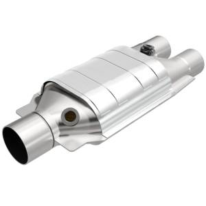 MagnaFlow Exhaust Products - MagnaFlow Exhaust Products HM Grade Universal Catalytic Converter - 2.50in. 99067HM - Image 1