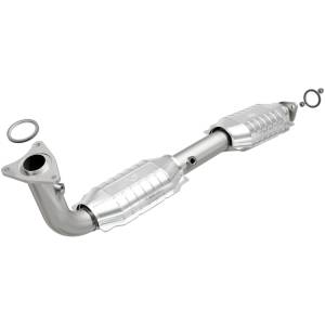 MagnaFlow Exhaust Products - MagnaFlow Exhaust Products OEM Grade Direct-Fit Catalytic Converter 49626 - Image 1