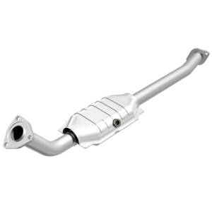 MagnaFlow Exhaust Products - MagnaFlow Exhaust Products HM Grade Direct-Fit Catalytic Converter 24481 - Image 2