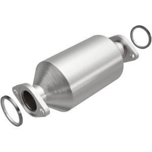 MagnaFlow Exhaust Products California Direct-Fit Catalytic Converter 3391886