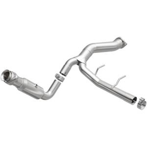 MagnaFlow Exhaust Products - MagnaFlow Exhaust Products OEM Grade Direct-Fit Catalytic Converter 21-521 - Image 1