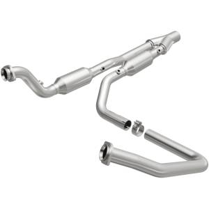 MagnaFlow Exhaust Products - MagnaFlow Exhaust Products California Direct-Fit Catalytic Converter 5451358 - Image 2