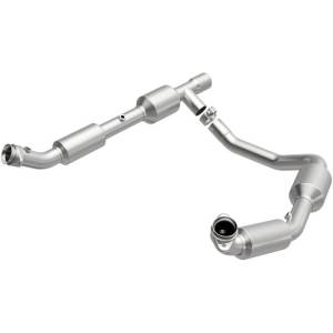 MagnaFlow Exhaust Products California Direct-Fit Catalytic Converter 5481439