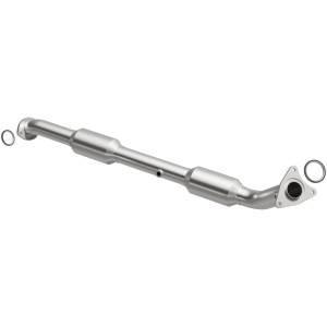 MagnaFlow Exhaust Products - MagnaFlow Exhaust Products OEM Grade Direct-Fit Catalytic Converter 52632 - Image 1