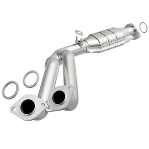 MagnaFlow Exhaust Products California Direct-Fit Catalytic Converter 447103