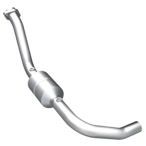 MagnaFlow Exhaust Products - MagnaFlow Exhaust Products OEM Grade Direct-Fit Catalytic Converter 49497 - Image 1