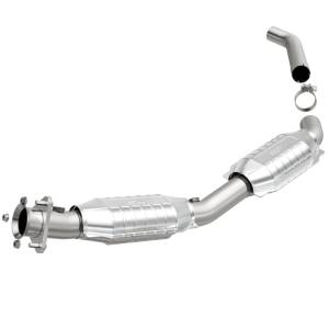 MagnaFlow Exhaust Products - MagnaFlow Exhaust Products OEM Grade Direct-Fit Catalytic Converter 49666 - Image 1