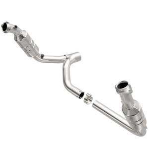 MagnaFlow Exhaust Products - MagnaFlow Exhaust Products OEM Grade Direct-Fit Catalytic Converter 49711 - Image 2