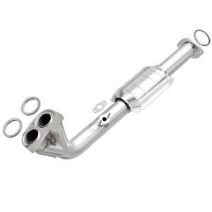 MagnaFlow Exhaust Products HM Grade Direct-Fit Catalytic Converter 27301