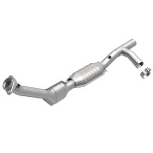 MagnaFlow Exhaust Products - MagnaFlow Exhaust Products California Direct-Fit Catalytic Converter 447118 - Image 1