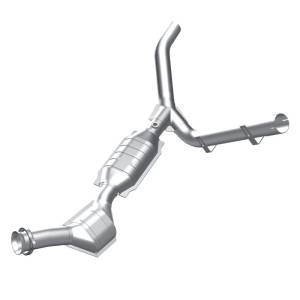 MagnaFlow Exhaust Products California Direct-Fit Catalytic Converter 447140