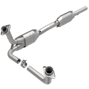 MagnaFlow Exhaust Products California Direct-Fit Catalytic Converter 447251