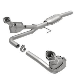 MagnaFlow Exhaust Products California Direct-Fit Catalytic Converter 447255