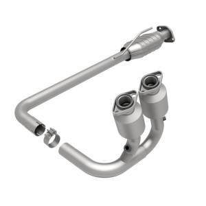 MagnaFlow Exhaust Products California Direct-Fit Catalytic Converter 458027