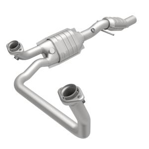 MagnaFlow Exhaust Products - MagnaFlow Exhaust Products HM Grade Direct-Fit Catalytic Converter 23661 - Image 1