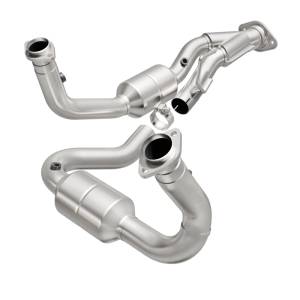 MagnaFlow Exhaust Products - MagnaFlow Exhaust Products HM Grade Direct-Fit Catalytic Converter 24471 - Image 1