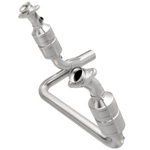 MagnaFlow Exhaust Products - MagnaFlow Exhaust Products HM Grade Direct-Fit Catalytic Converter 24770 - Image 1