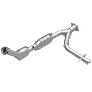 MagnaFlow Exhaust Products - MagnaFlow Exhaust Products OEM Grade Direct-Fit Catalytic Converter 49607 - Image 2