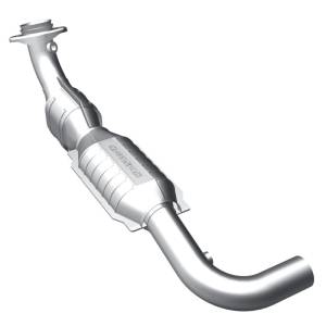 MagnaFlow Exhaust Products - MagnaFlow Exhaust Products OEM Grade Direct-Fit Catalytic Converter 49621 - Image 2