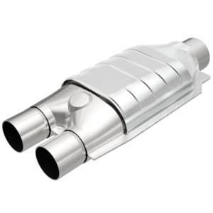 MagnaFlow Exhaust Products - MagnaFlow Exhaust Products OEM Grade Universal Catalytic Converter - 2.50in. 51007 - Image 1