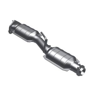 MagnaFlow Exhaust Products - MagnaFlow Exhaust Products HM Grade Direct-Fit Catalytic Converter 93141 - Image 2