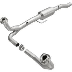 MagnaFlow Exhaust Products - MagnaFlow Exhaust Products HM Grade Direct-Fit Catalytic Converter 93216 - Image 3