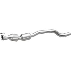 MagnaFlow Exhaust Products OEM Grade Direct-Fit Catalytic Converter 21-536