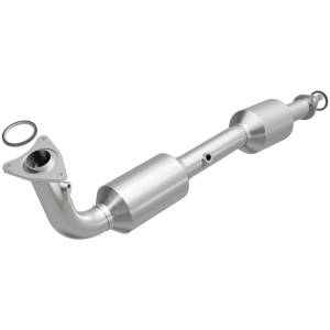 MagnaFlow Exhaust Products California Direct-Fit Catalytic Converter 5582626