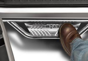 N-Fab - N-Fab Podium SS 07-13 Chevy-GMC 2500/3500 07-10 1500 Ext. Cab - Polished Stainless - 3in - HPC0773QC-SS - Image 4