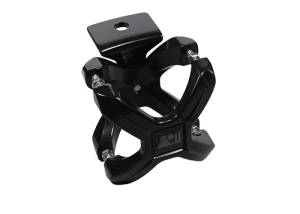 Rugged Ridge This black X-clamp from Rugged Ridge fits all 2.25-3 inch round bars. 11030.01