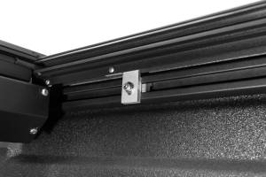 Rugged Ridge - Rugged Ridge Armis Retractable Locking Bed Covr W/Trail Rails; 20-21 Jeep Gladiator JT 13550.31 - Image 14