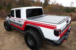 Rugged Ridge - Rugged Ridge Armis Retractable Locking Bed Covr W/Trail Rails; 20-21 Jeep Gladiator JT 13550.31 - Image 18