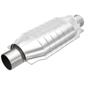 MagnaFlow Exhaust Products Standard Grade Universal Catalytic Converter - 2.25in. 94005