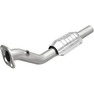 MagnaFlow Exhaust Products OEM Grade Direct-Fit Catalytic Converter 49961